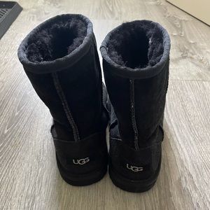 UGG boots kids Classic short black